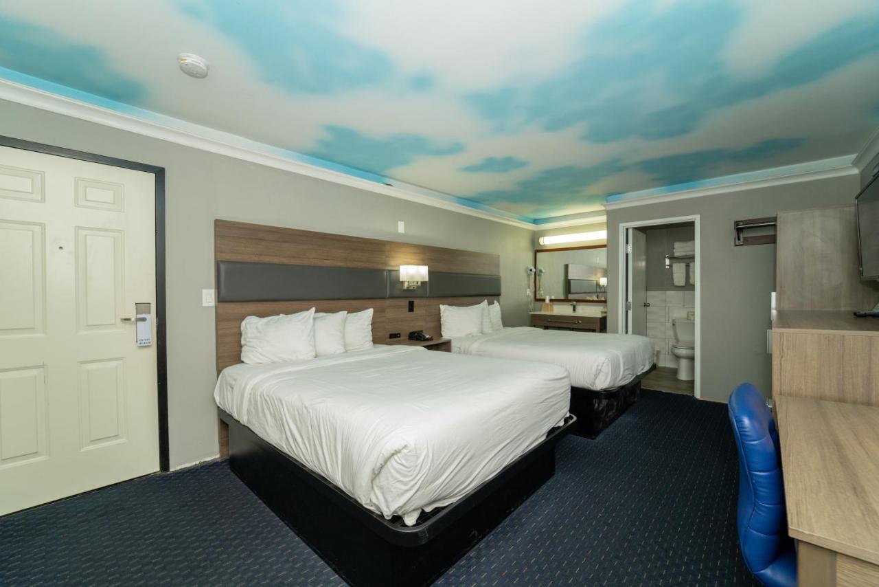 Hollywood Palms Inns & Suites Лос Анджелис Екстериор снимка